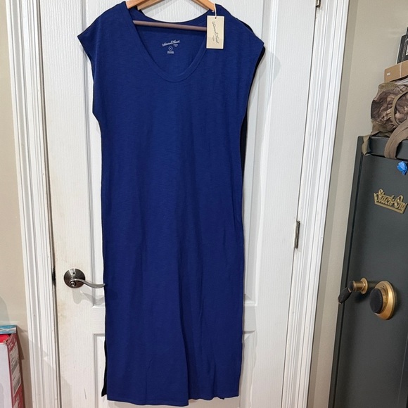 Universal Thread Dresses & Skirts - Universal thread size medium maxi dress NWT